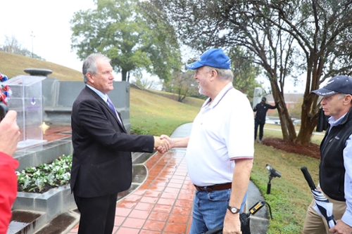 MGA President Blake with veterans. 