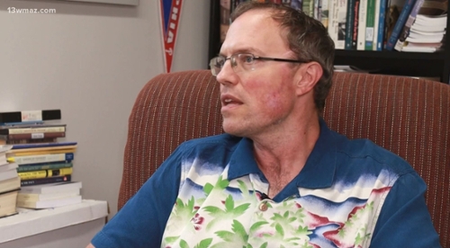 History Professor Weighs in on How the Queen's Death Impacts the World ...