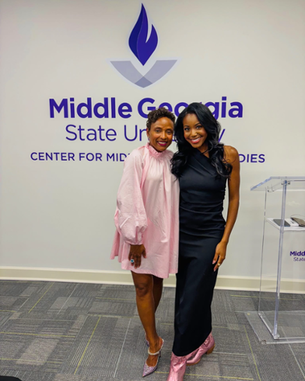 On Thursday, Oct. 30, Representative Tangi Herring, in partnership with MGA's Center for Middle Georgia Studies, held the Pink & Pearls Party. 