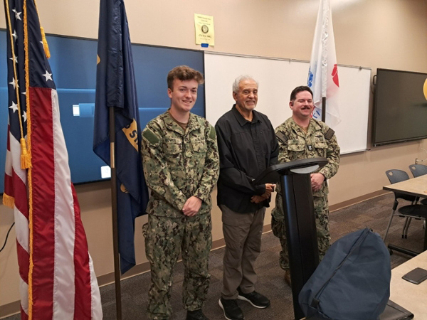 On Tuesday, Nov.4, Dr. Grace Adams-Square's hybrid American government class on the Warner Robins Campus had the opportunity to hear a presentation from a Vietnam Veteran Dr. James Hall.